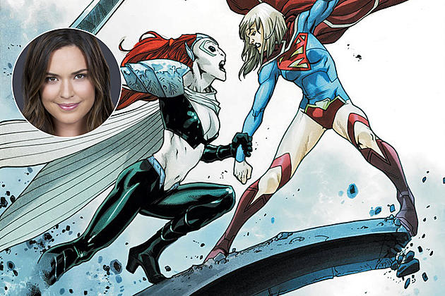 Odette Annable Will ‘Reign’ Over ‘Supergirl’ in Season 3