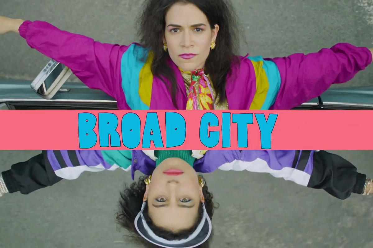 'Broad City' Season 4 Trailer: Abbi and Ilana Hit Florida