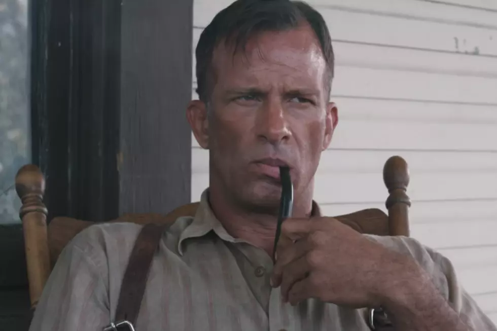 Thomas Jane Is Terrorized by Rats in Netflix Trailer for Stephen King’s ‘1922’