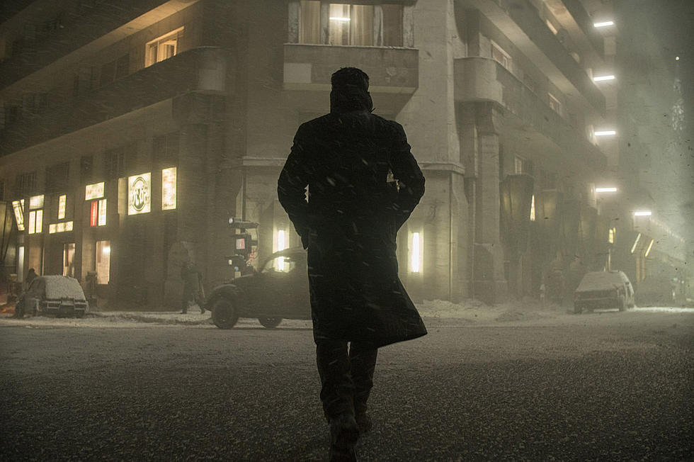 ‘Blade Runner 2049’s Roger Deakins Finally Wins an Oscar for Best Cinematography