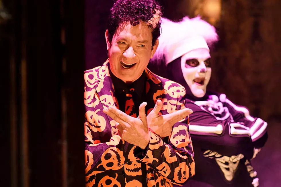 Tom Hanks' David Pumpkins Returning for 'SNL' Season 43?