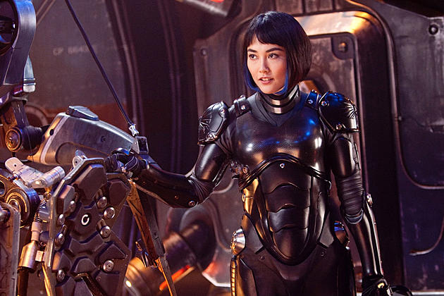 Official ‘Pacific Rim: Uprising’ Plot Teases Jaeger Hackers and the Return of Mako Mori