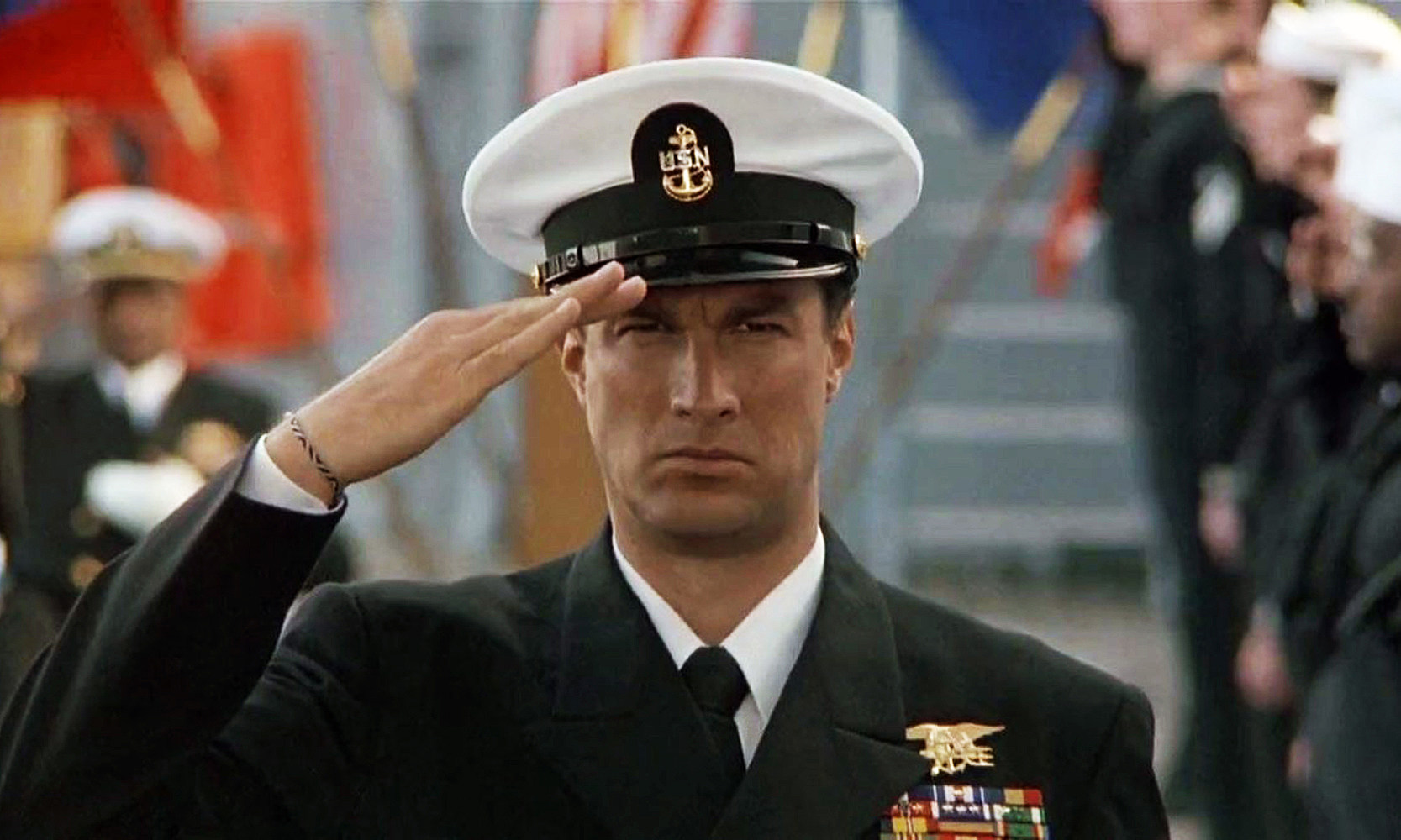 Steven-Seagal-Under-Siege-salute.jpg