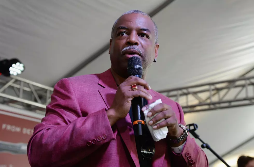 LeVar Burton Can Finally Use ‘Reading Rainbow’ Catchphrase