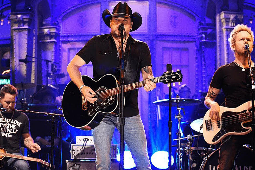 Jason Aldean Opens SNL With Tom Petty&#8217;s &#8216;I Won&#8217;t Back Down&#8217; As Tribute To Vegas Shooting Victims