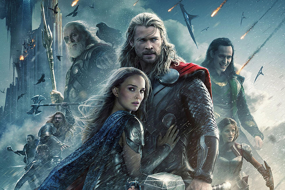 Chris Hemsworth Reveals His Review of 'Thor: The Dark World'