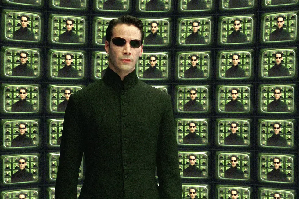 Whoa: ‘The Matrix 4’ Set With Keanu, Carrie-Anne, and Lana Wachowski