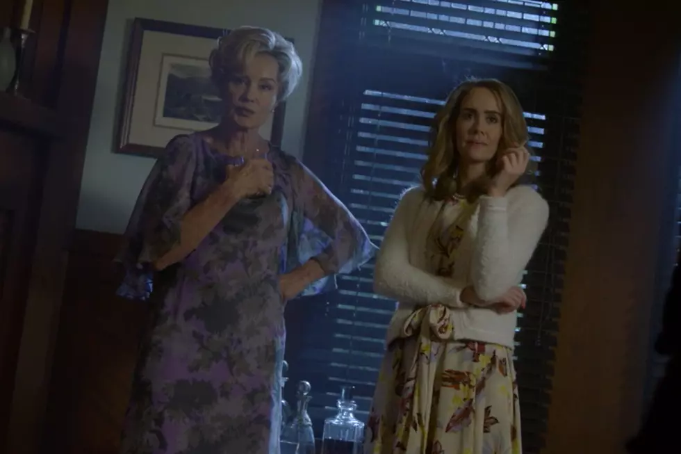 American Horror Story: 10 Easter Eggs and Theories