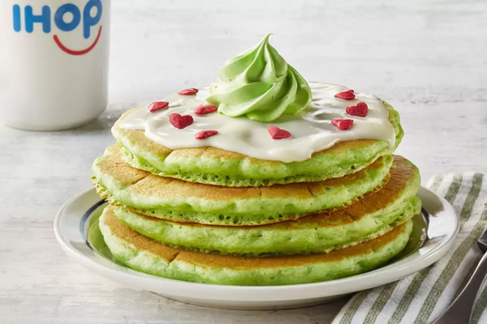 I Am Eating Everything on IHOP’s ‘The Grinch’ Menu