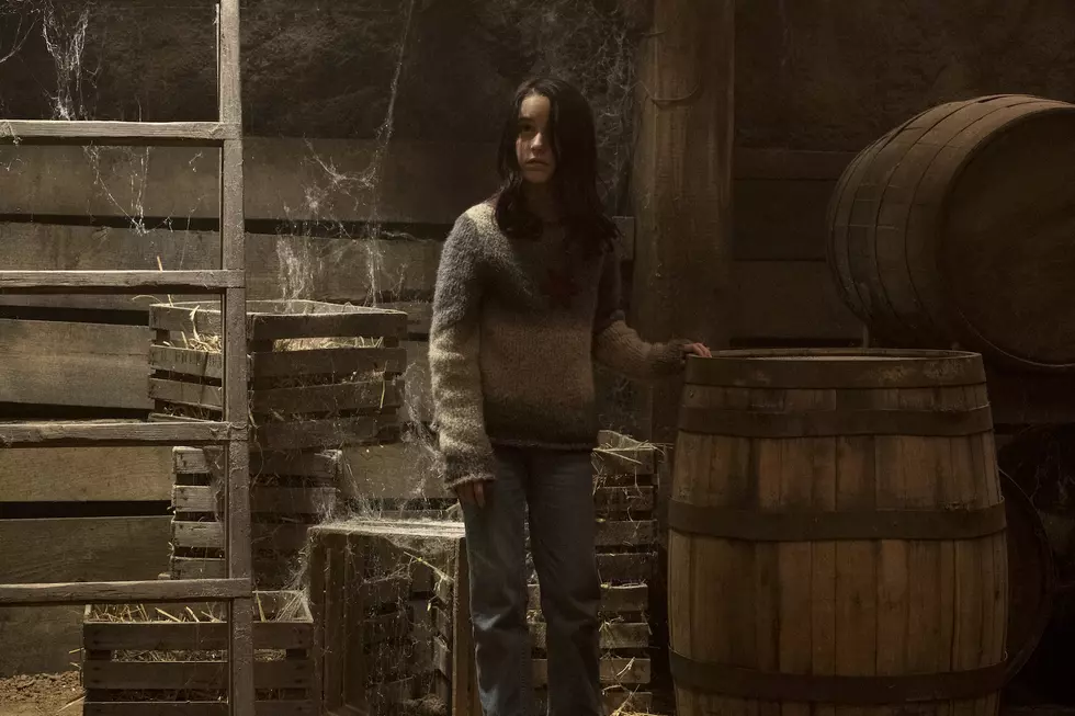This Mom’s Terrified Reaction to ‘The Haunting of Hill House’ Is Priceless