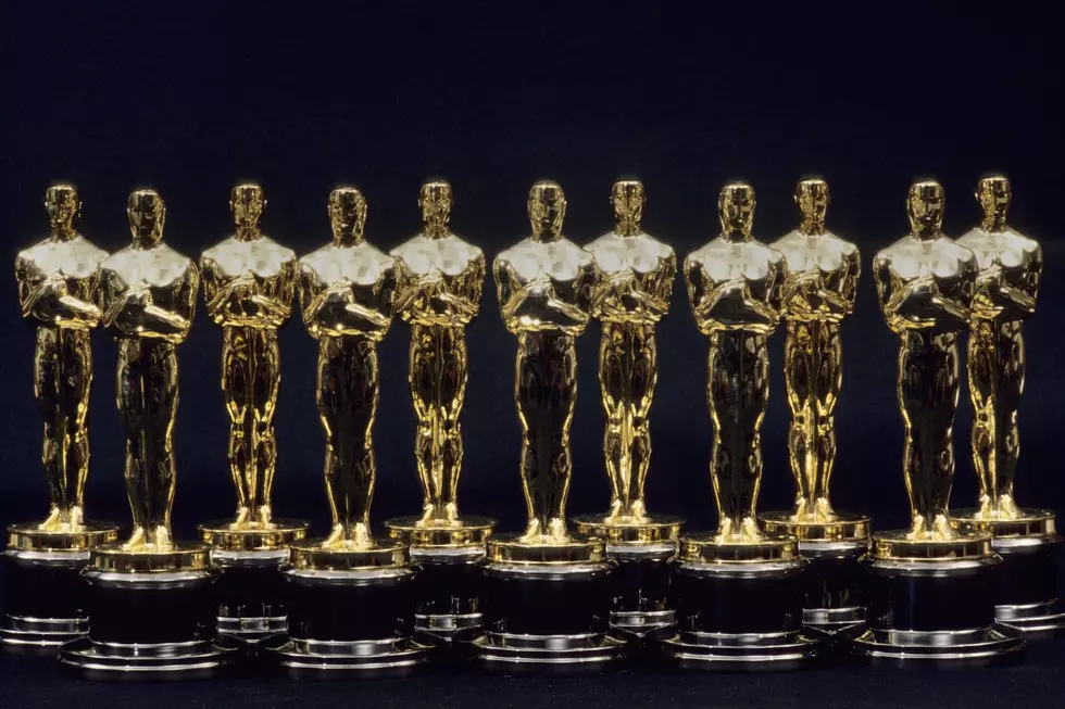 Producer Sues Oscars Over ‘Bland’ Social Media Posts