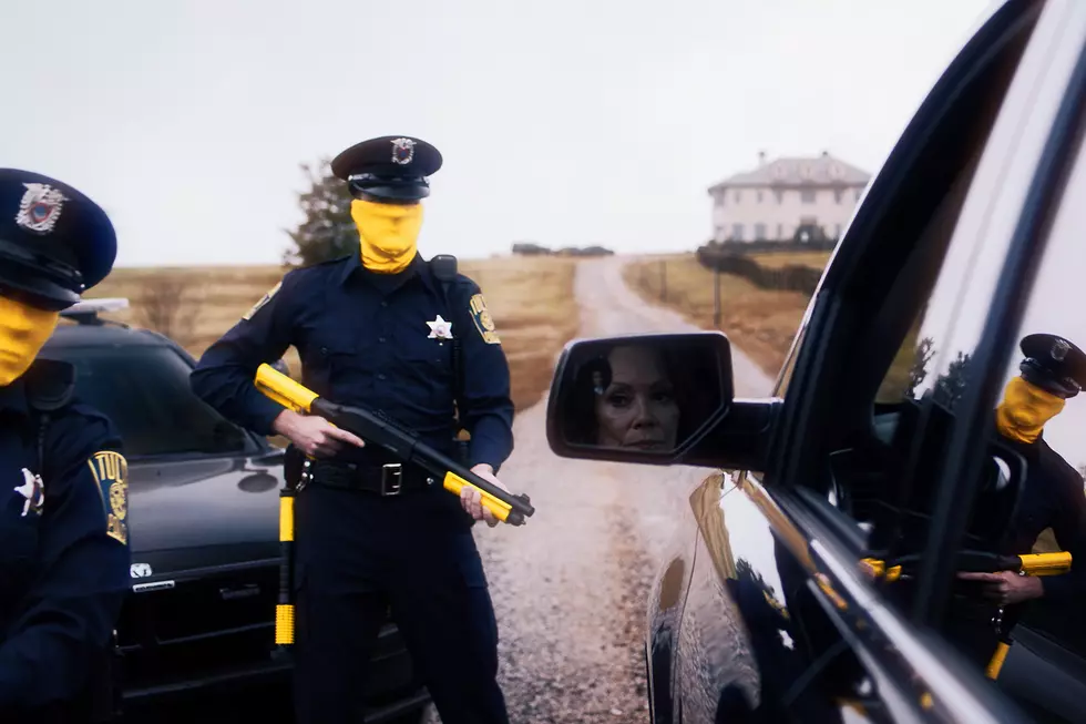 The First ‘Watchmen’ TV Footage Reveals the New Rorschach