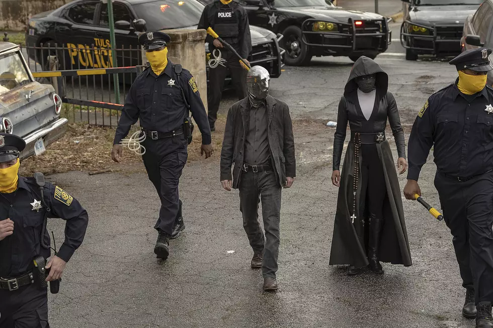‘Watchmen’ Creator Calls TV Show ‘Embarrassing,’ Told Showrunner Not to Bother Him