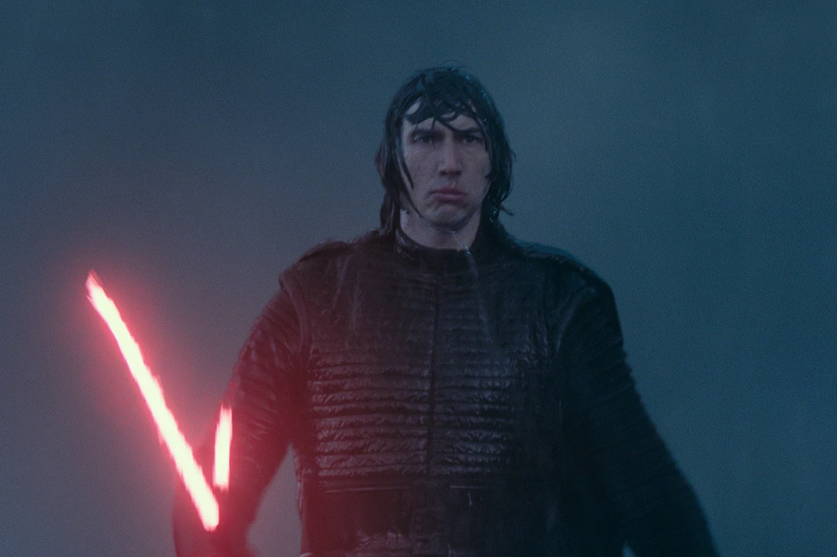 Adam Driver dit que Kylo Ren avait à l’origine un arc totalement différent