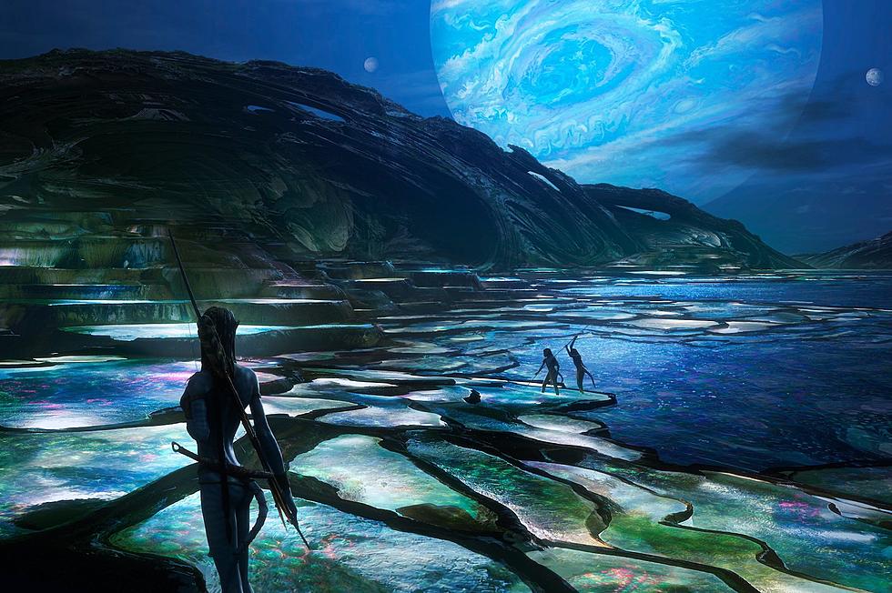 New ‘Avatar 2’ Set Photo Shows Off Production’s Giant Underwater Performance Capture Set