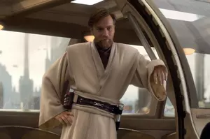 Ewan McGregor Wore His Old Jedi Robes For His ‘Obi-Wan’ Camera...