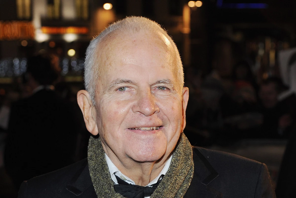 Ian Holm, Star of ‘Alien’ and ‘Lord of the Rings,’ Dies at 88