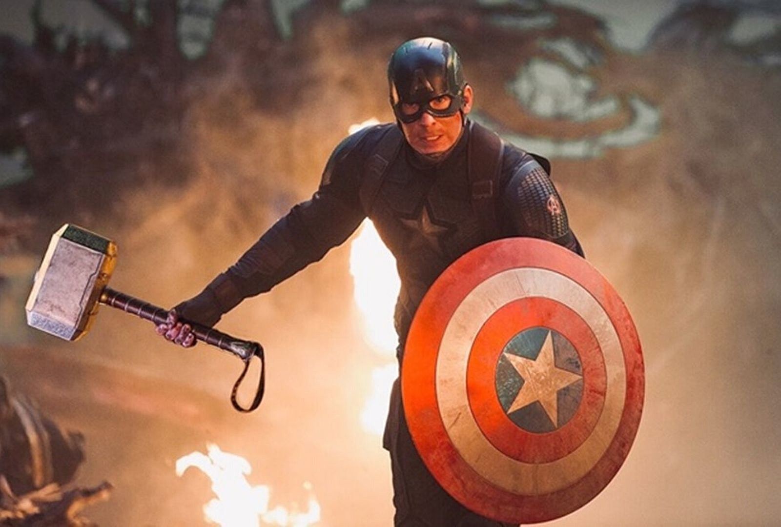 Chris Evans Gives Authentic 'Captain America' Shield To Young Boy