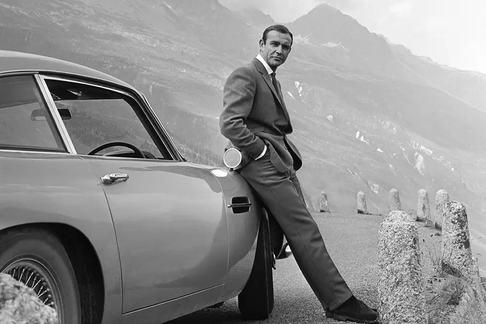 Sean Connery, iconic James Bond actor, dies at 90