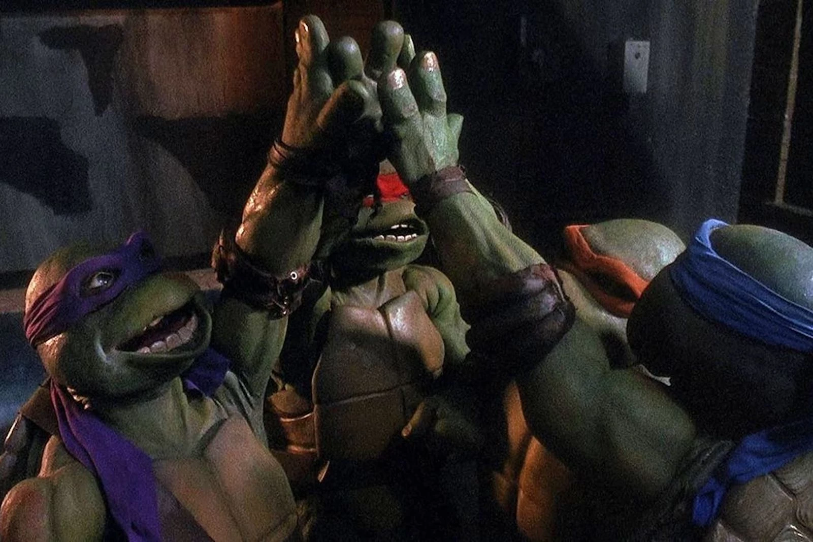 Teenage Mutant Ninja Turtles Men's Vintage Turtle In Action T