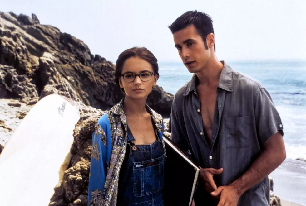 ‘She’s All That’ Reboot ‘He’s All That’ Coming To Netflix
