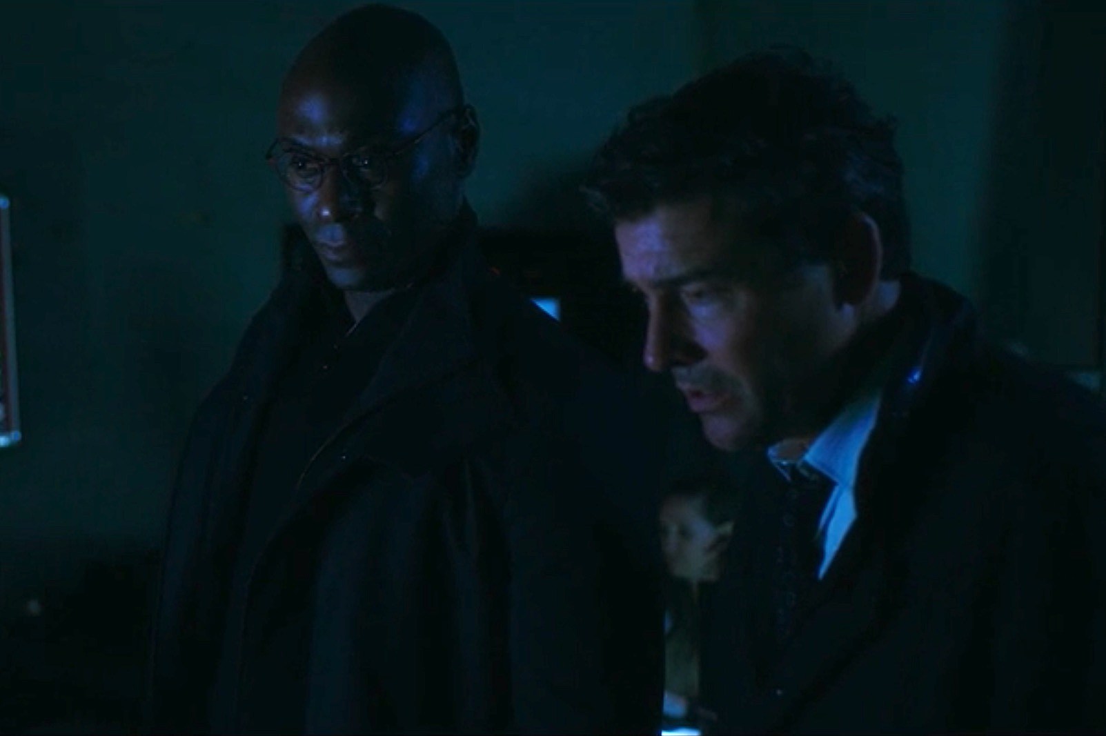 How Tall Is Lance Reddick? - Height Comparison! 