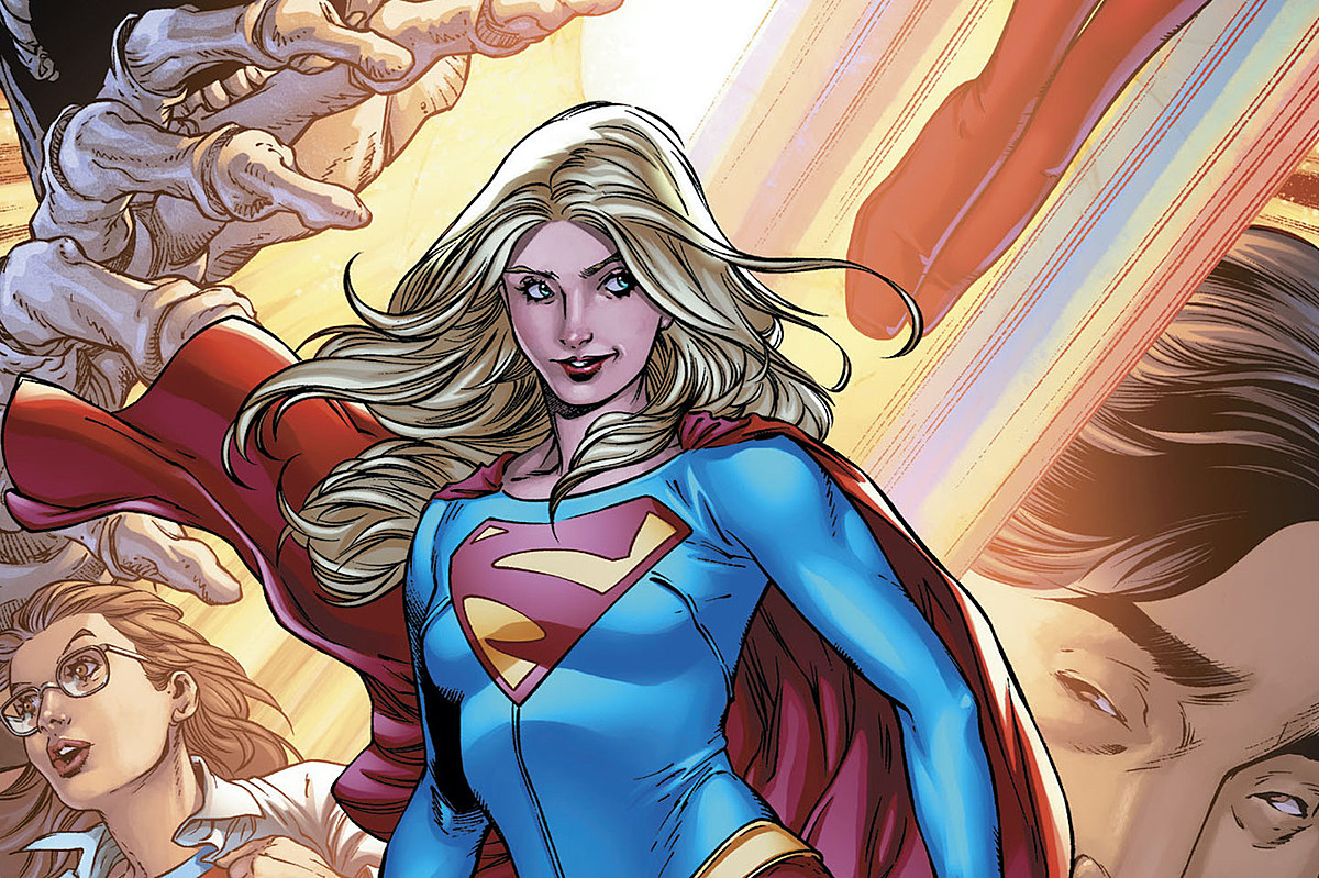 The Flash' Director Reveals First Look at New Supergirl Costume