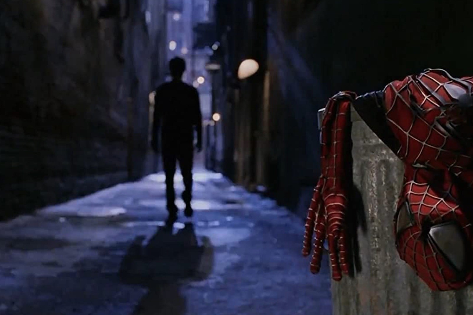 Sam Raimi's 'Spider-Man 2' Stands Alone
