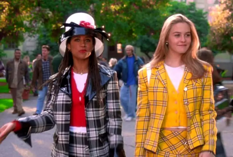 The Most Mesmerizing and Unforgettable '90s Outfits