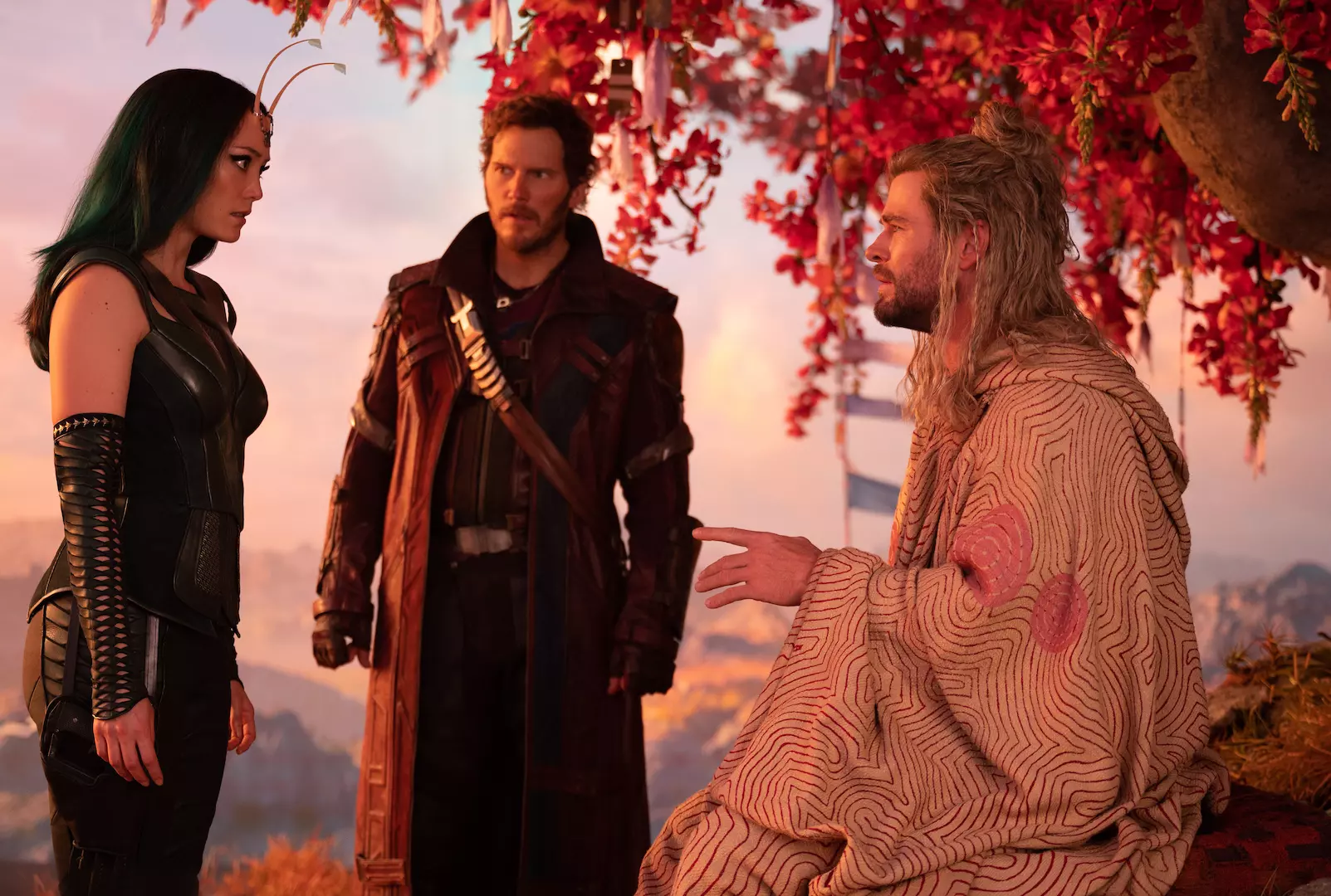 Thor: Love and Thunder Rotten Tomatoes Score Ranks Among Lowest-Rated MCU  Movies