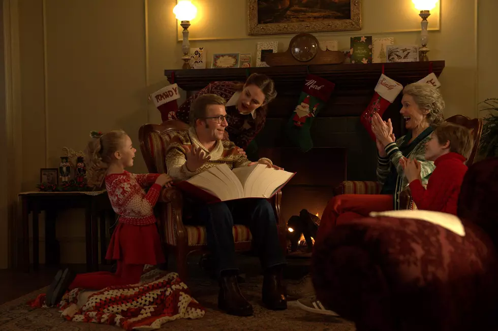 ‘A Christmas Story Christmas’ Trailer: Ralphie Is Back
