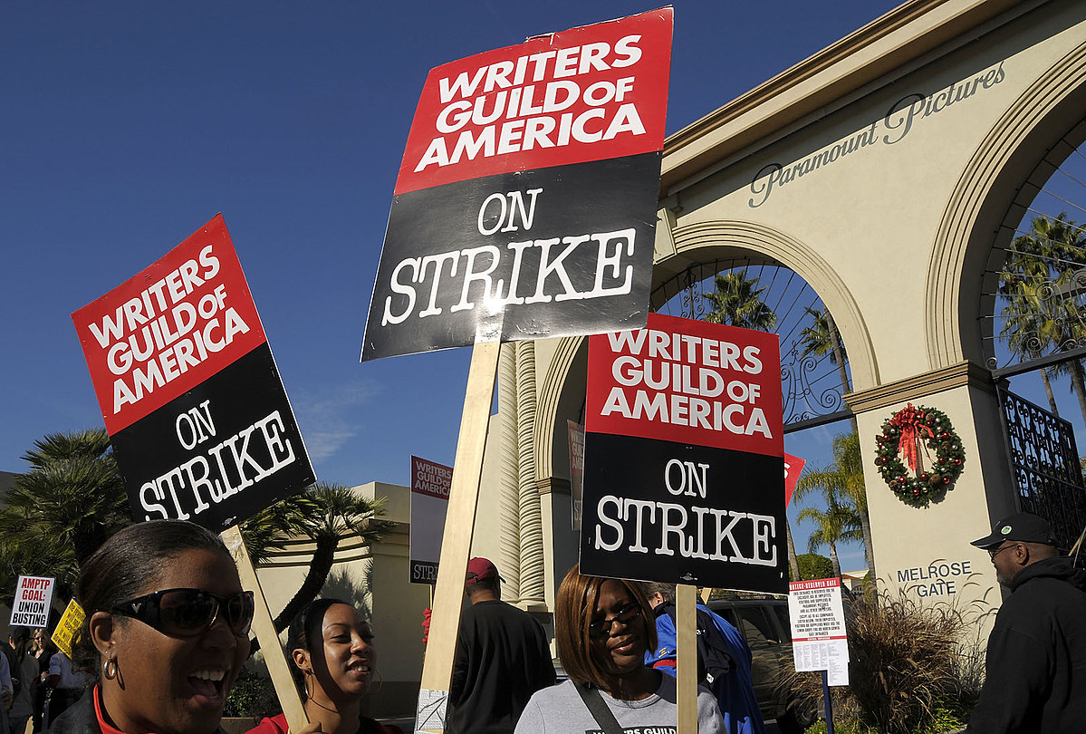 Writers Guild Goes on Strike For First Time in 15