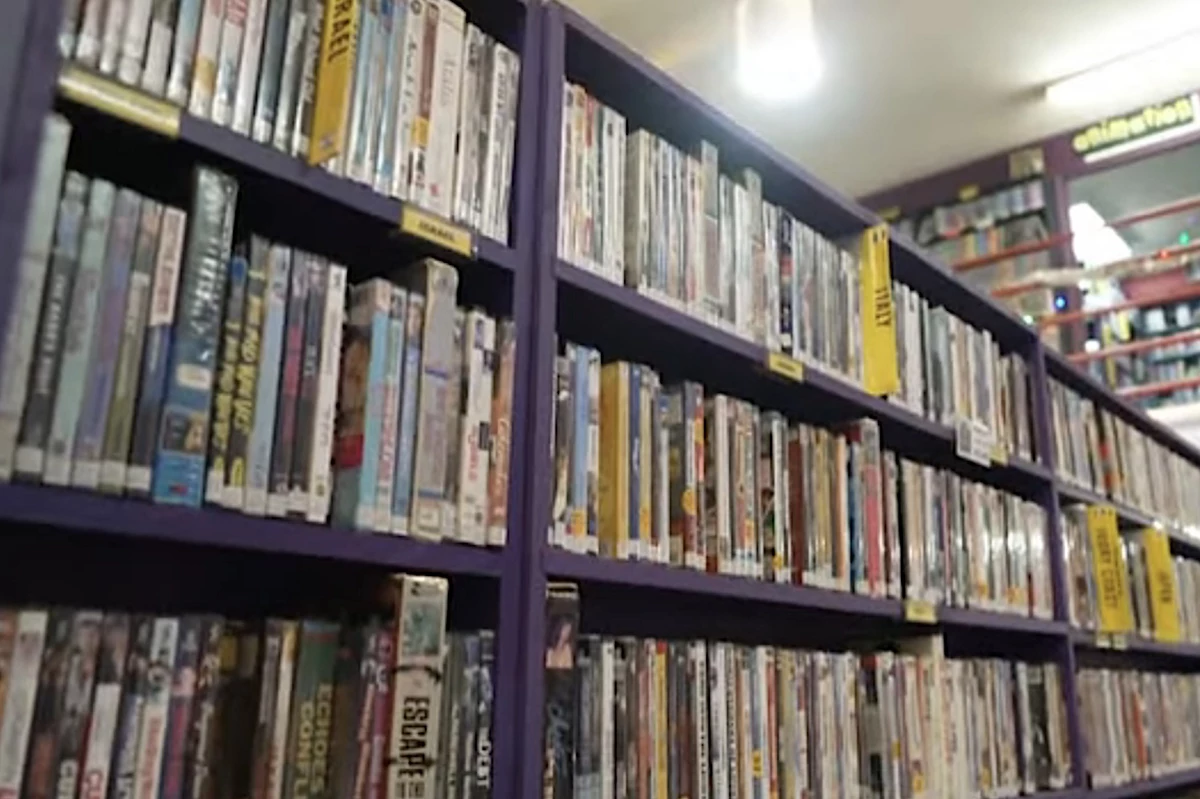 The World’s Largest Video Store Now Offering Rentals By Mail