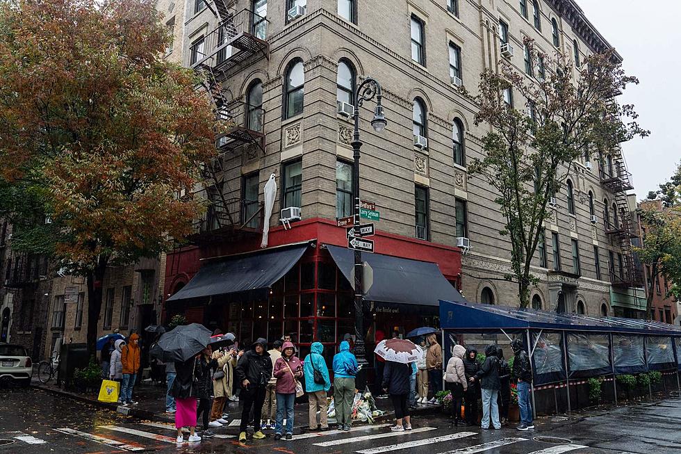 Matthew Perry Fans Gather at 'Friends' Apartment Building