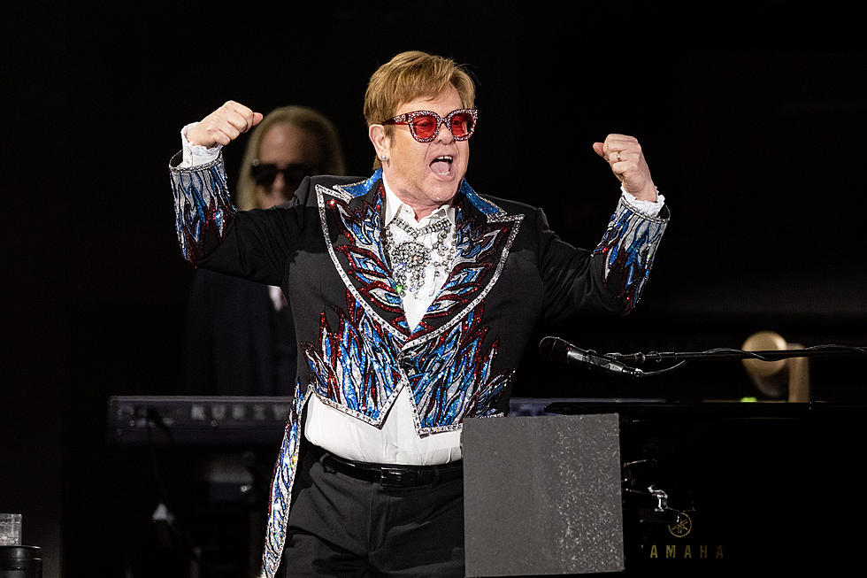 Elton John Is Now an EGOT Winner