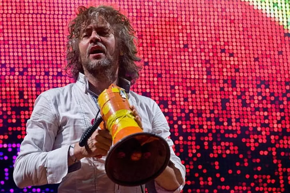 Flaming Lips Offer Famous Blood With Limited Edition of &#8216;Heady Fwends&#8217;