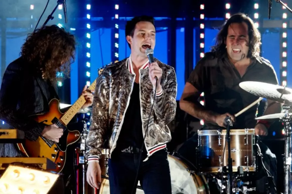 The Killers Cover the Raspberries&#8217; &#8216;Go All the Way&#8217; for &#8216;Dark Shadows&#8217;