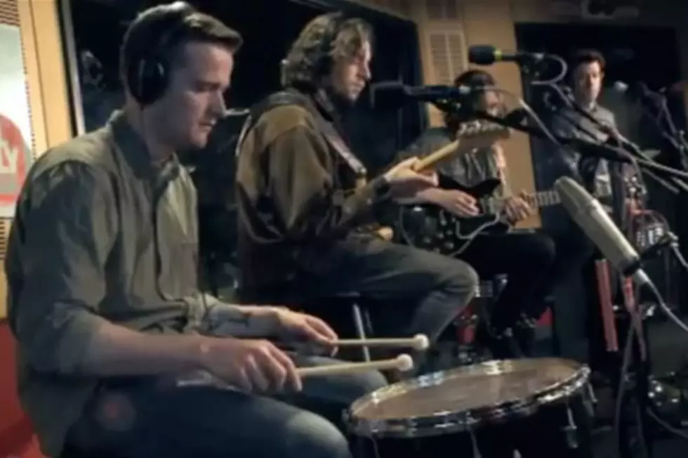 The Maccabees Deconstruct Neil Diamond&#8217;s &#8216;Girl, You&#8217;ll Be a Woman Soon&#8217;