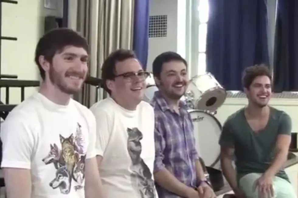 Walk the Moon Sing and Dance With the Kids of the PS22 Chorus