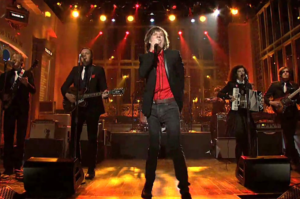 Mick Jagger Joined by Arcade Fire, Foo Fighters + Jeff Beck on &#8216;Saturday Night Live&#8217; Season Finale