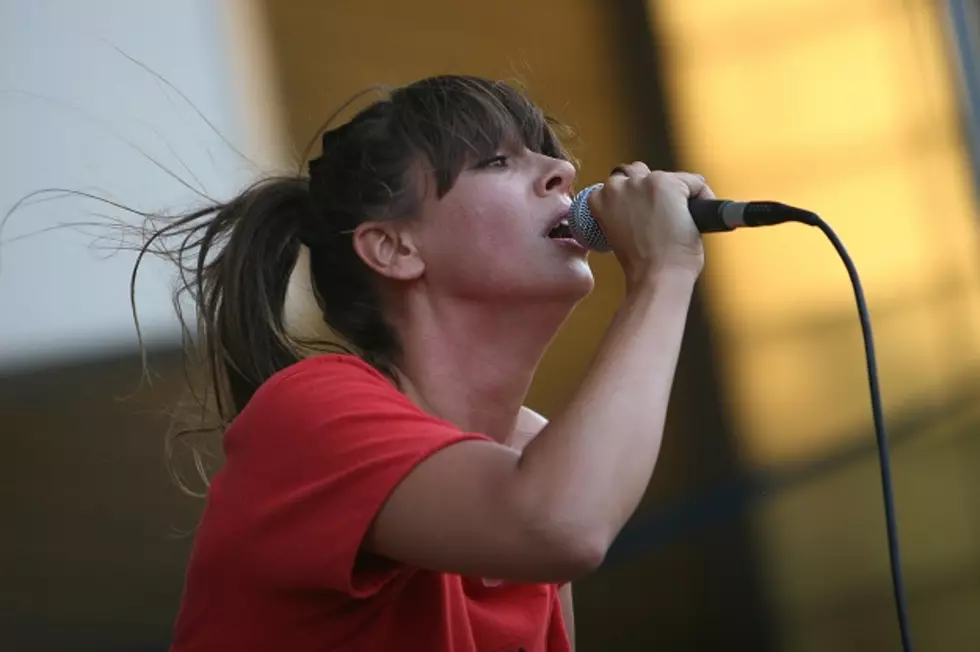 Cat Power Issues New Tune ‘Cherokee’ With Remix, Maps Out 2012 Tour