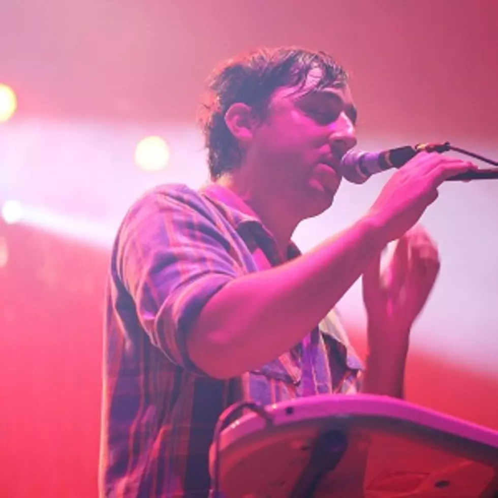 News Bits: Grizzly Bear Singer Wouldn&#8217;t Turn Down Radiohead Duet + More