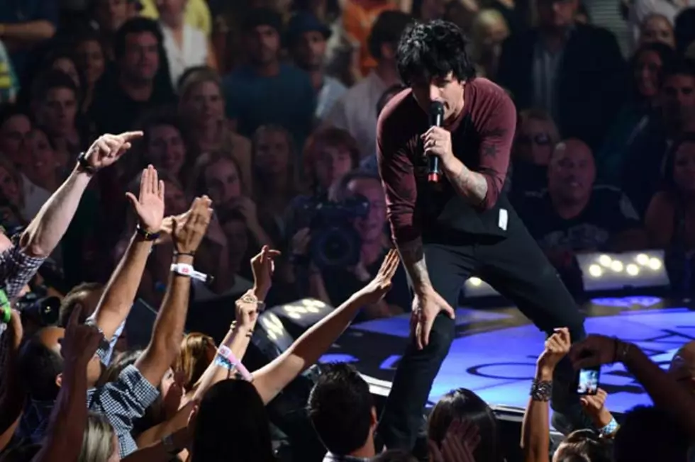 Green Day Cancel Club Tour, Postpone 2013 Dates, Push Up ‘¡Tré!’ Album Release