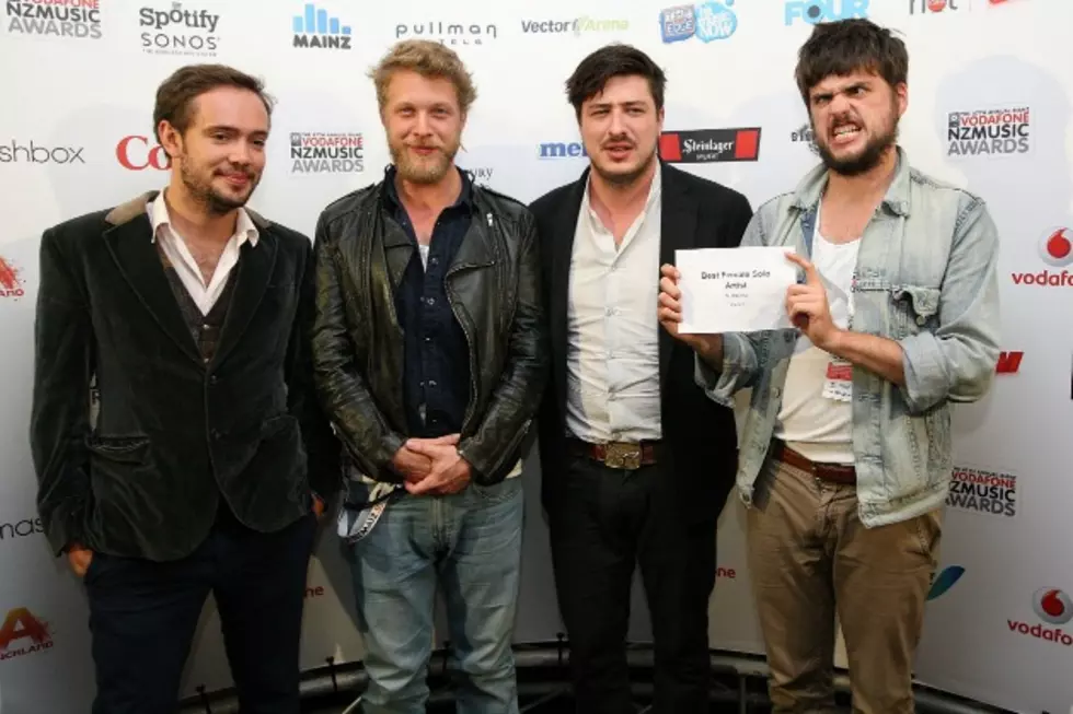 Mumford and Sons Fans Caught With Fake Concert Tickets