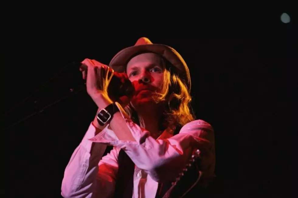 News Bits: Beck Reveals Interactive Video for David Bowie Cover + More