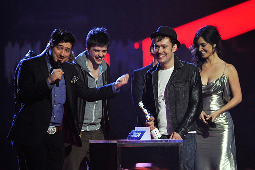 Brit Awards 2013: Mumford and Sons, Lana Del Rey, Adele + More Win Big