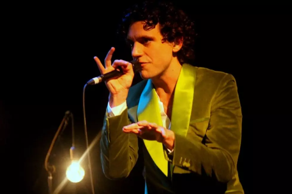 Mika Dazzles NYC With Intimate Performance