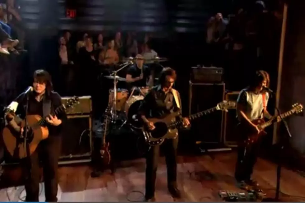 The Breeders Play ‘Fallon,’ Rock ‘Cannonball’ + ‘Driving on 9′ [Video]