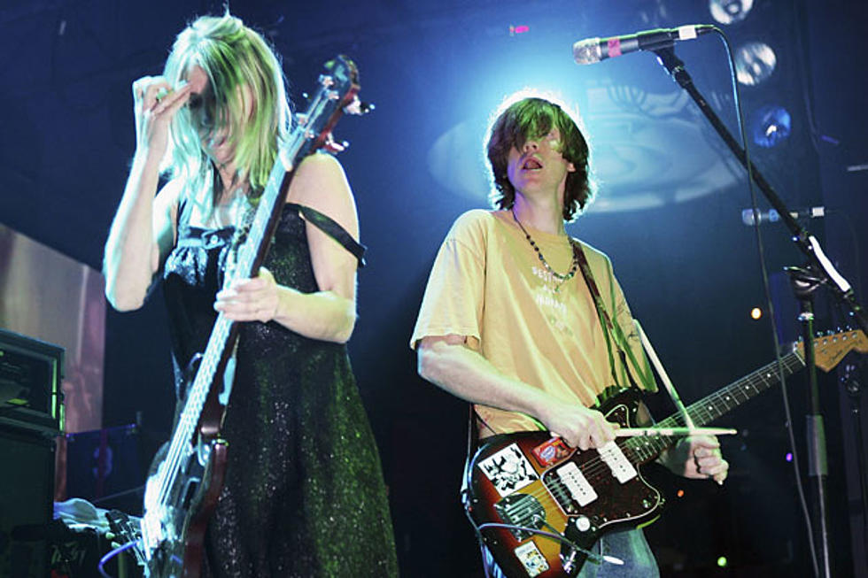 13 Years Ago: Sonic Youth’s ‘NYC Ghosts & Flowers’ Album Released