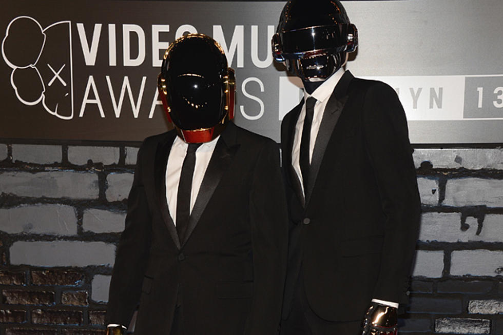 News Bits: Daft Punk Premiere Video Teaser at VMAs + More